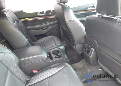 2016 Ford Explorer Platinum z USA, uszkodzony, nr VIN 1FM5K8HT3GGC41125